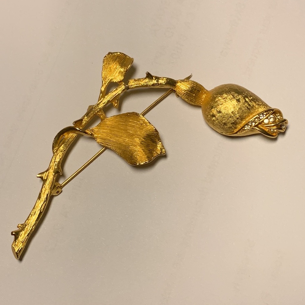 Vintage Gold Plated  Brooch